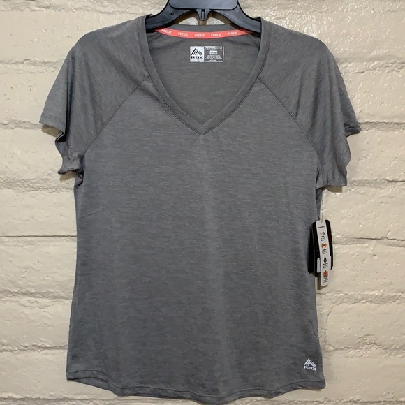 RBX Tops - 🇺🇸 3 for$13  Must bundle 3 🇺🇸 items for discount.